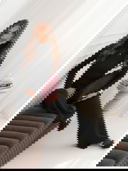 Czarny prążkowany komplet... 2