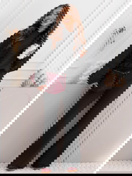 Czarny komplet dresowy... 2