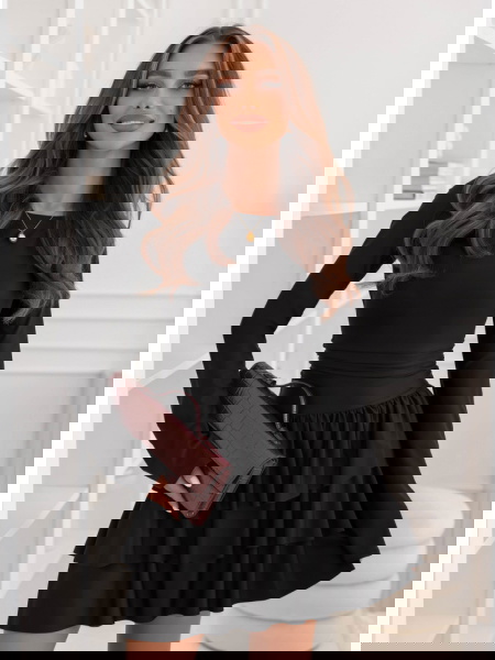 Czarny kombinezon jak... 2