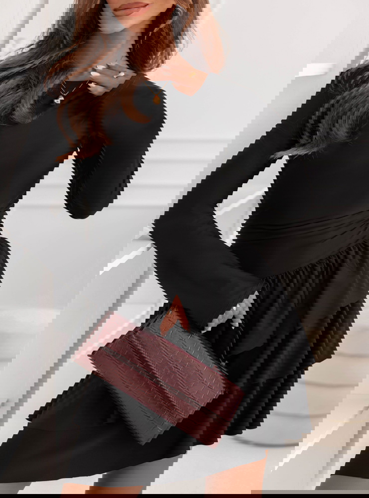 Czarny kombinezon jak sukienka z...