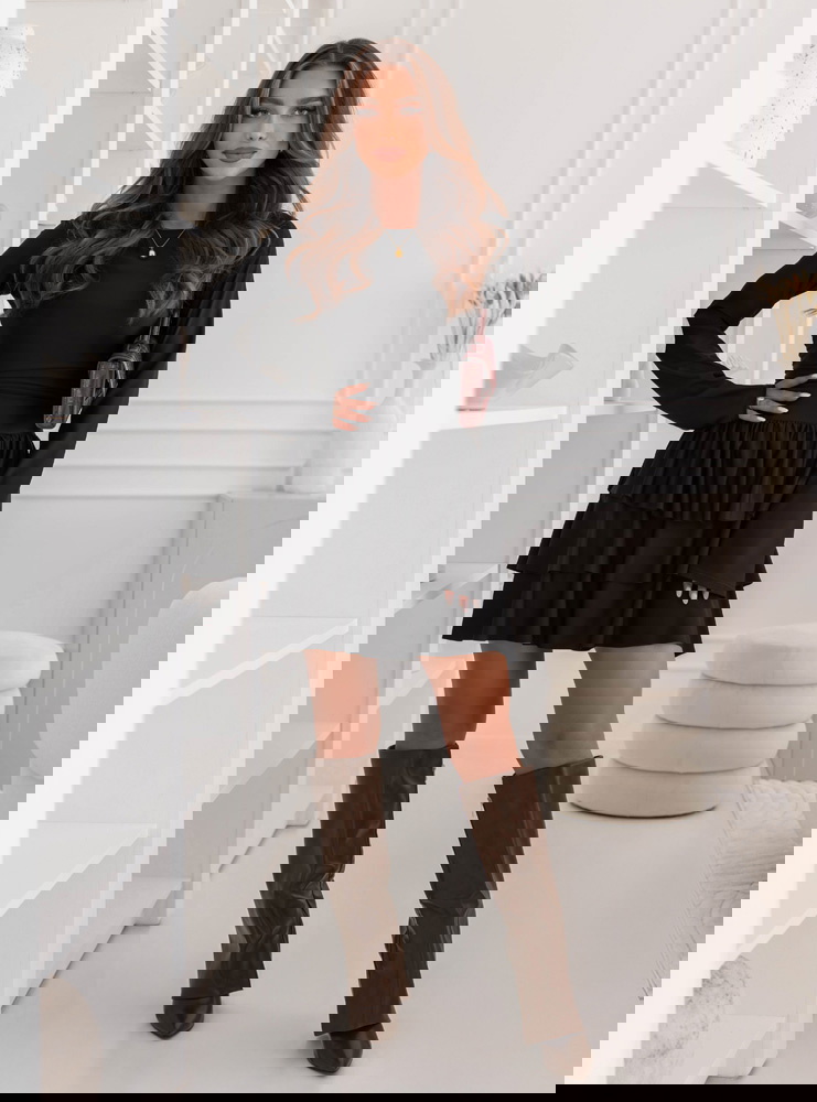 Czarny kombinezon jak sukienka z...