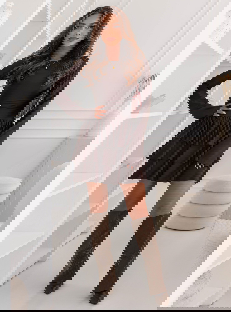 Czekoladowy kombinezon jak sukienka z...