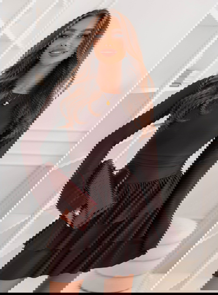 Czekoladowy kombinezon jak sukienka z...