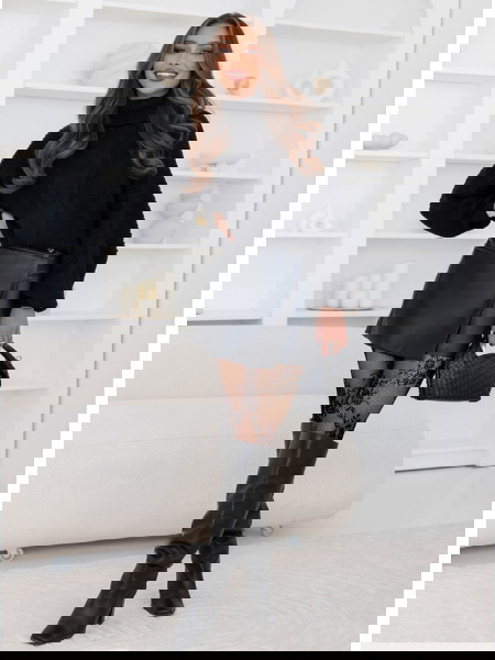 Czarny sweter oversize z... 2