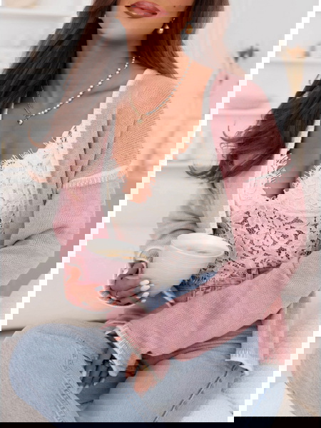 Pudrowy kardigan Joscelyne 2