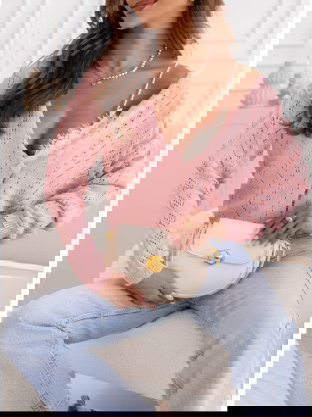 Pudrowy ażurowy sweter...