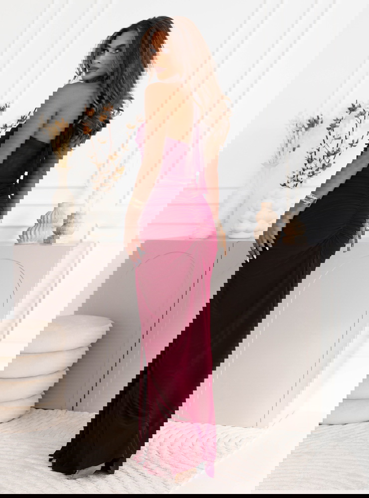 Bordowa długa sukienka z wiązaniem...