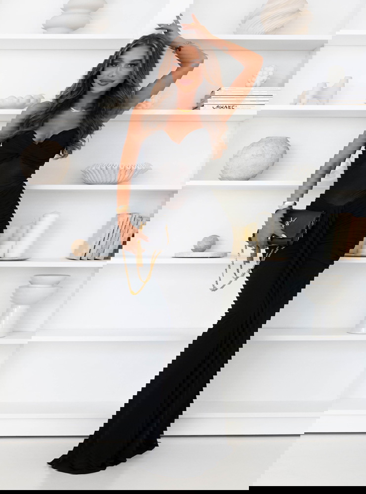 Czarna długa sukienka z wiązaniem...