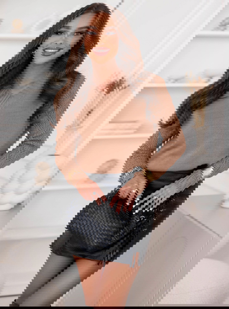 Sweter z ażurkowymi rękawami Monnillo...