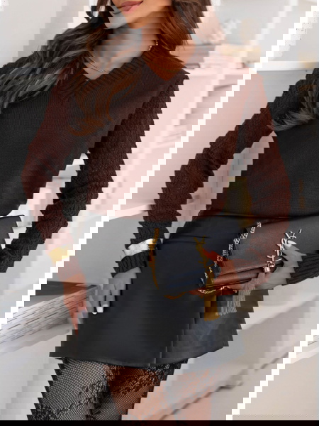 Czekoladowy sweter z... 2