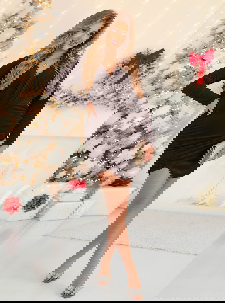 Czekoladowa welurowa sukienka z...