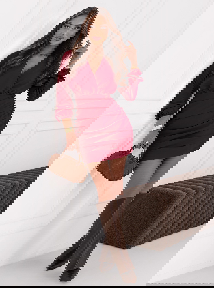 Bordowa sukienka mini z przekładanym...