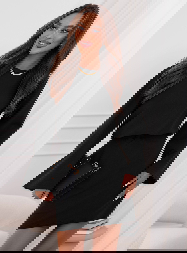 Czarny komplet bluzka i spódniczka...