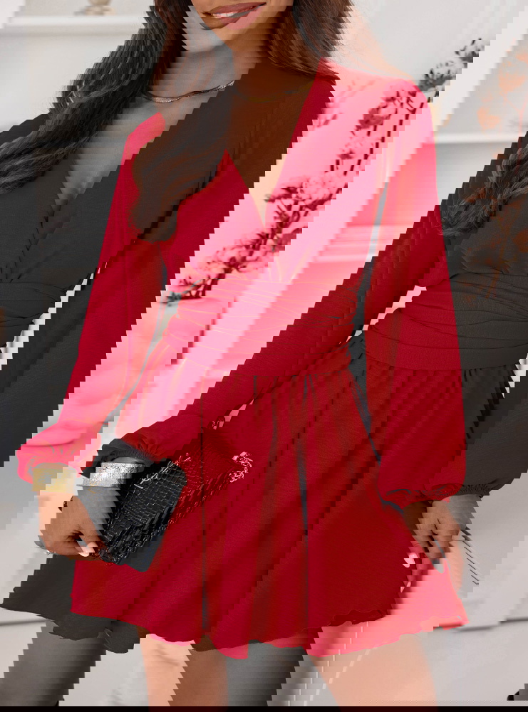 Malinowy kombinezon jak sukienka z...