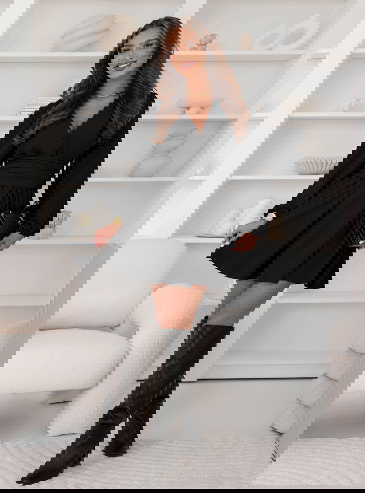 Czarny kombinezon jak sukienka z...