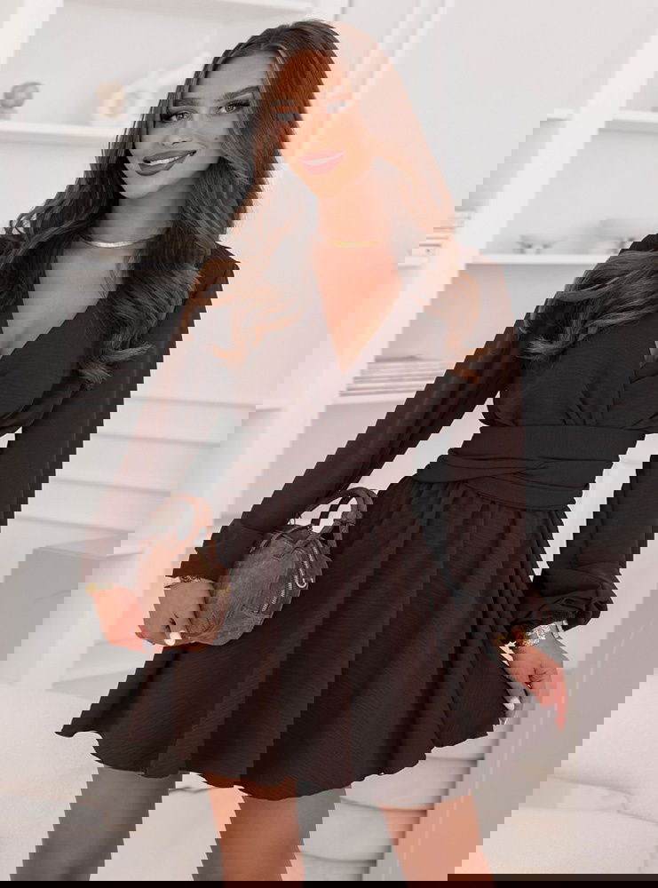 Czekoladowy kombinezon jak sukienka z...