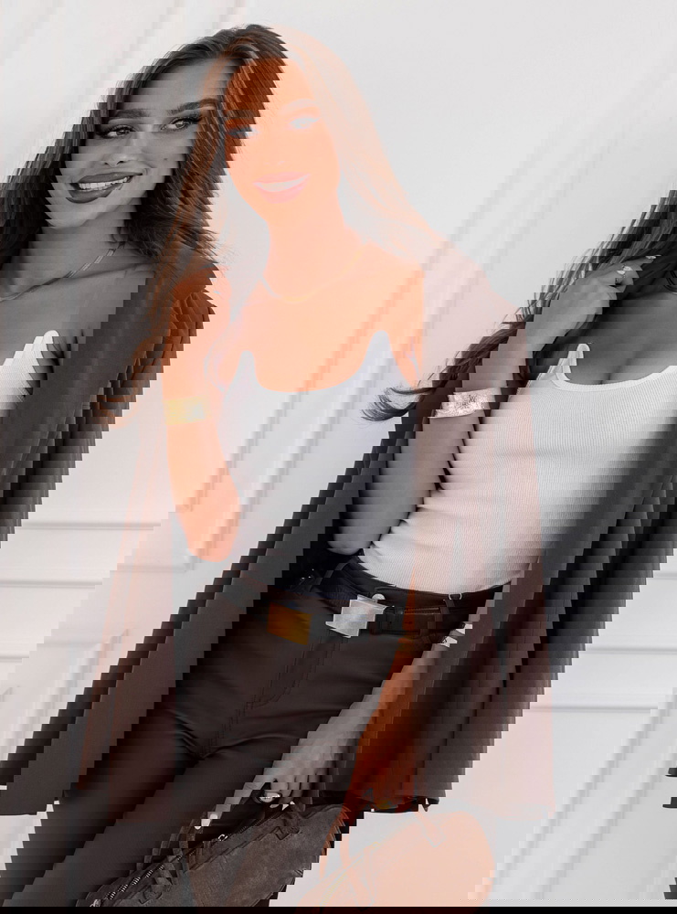 Biała prążkowana bluzka na...