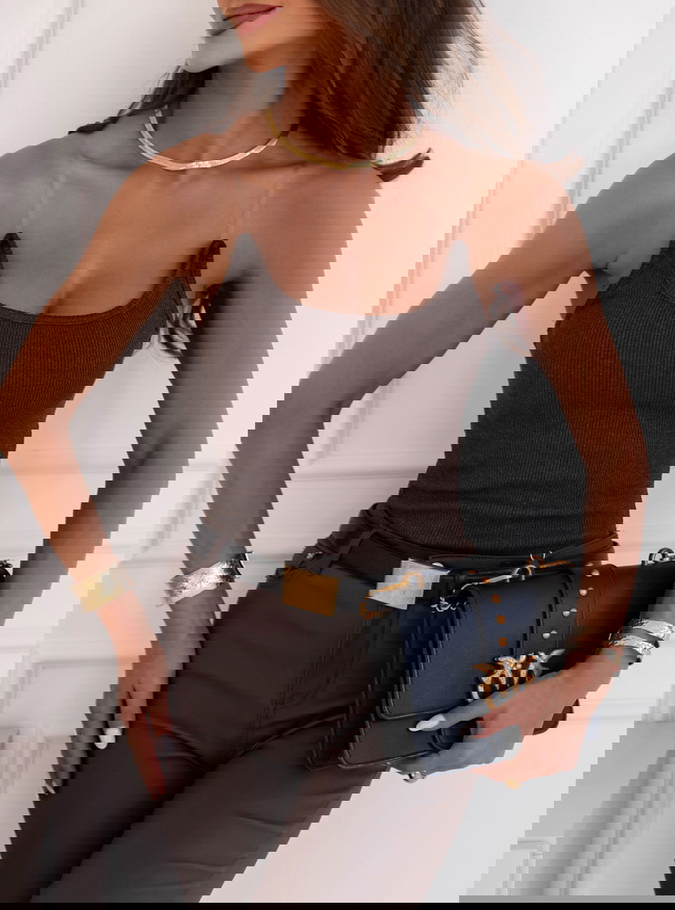 Czekoladowa prążkowana bluzka na...