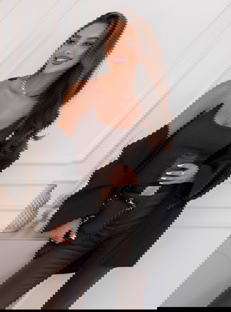 Czekoladowa prążkowana bluzka na...