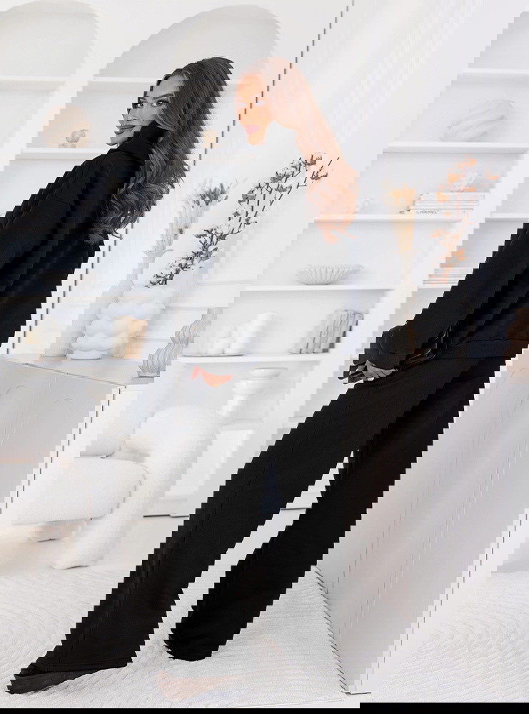 Czarny komplet dresowy bluza z...