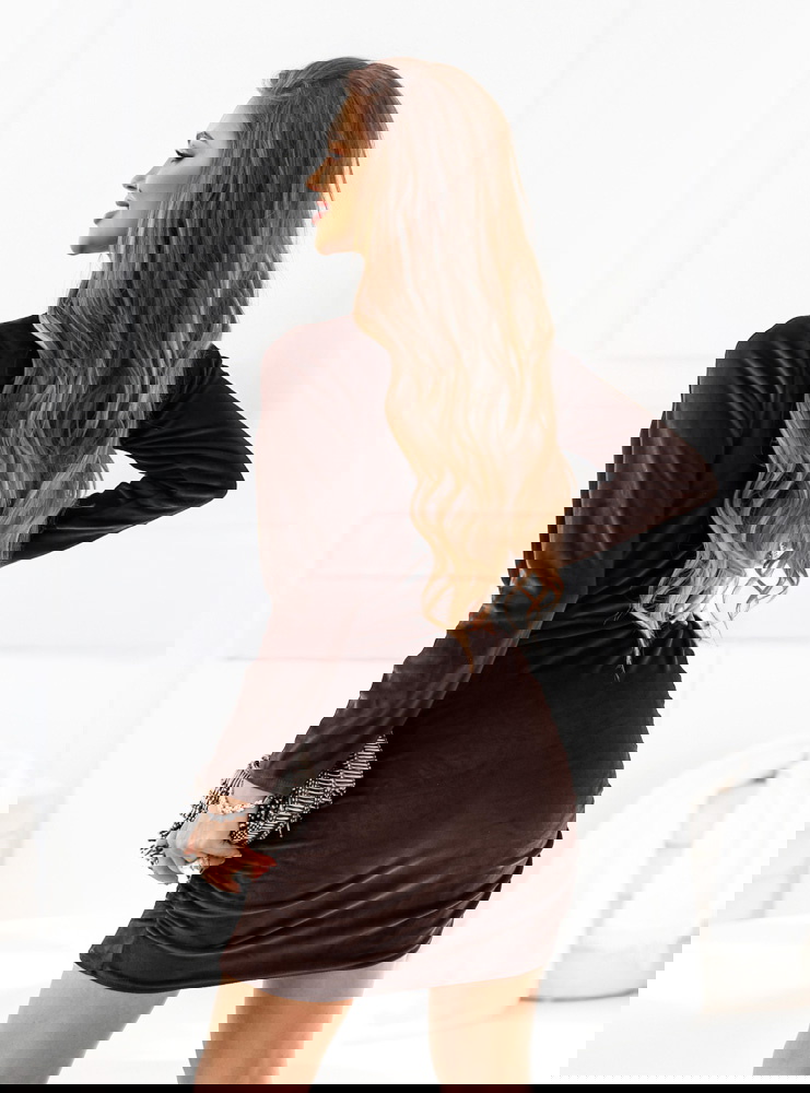 Czekoladowa welurowa sukienka z...