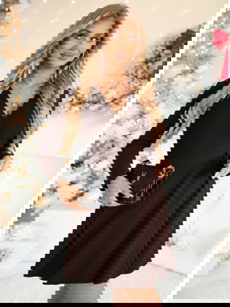 Czekoladowa sukienka z...