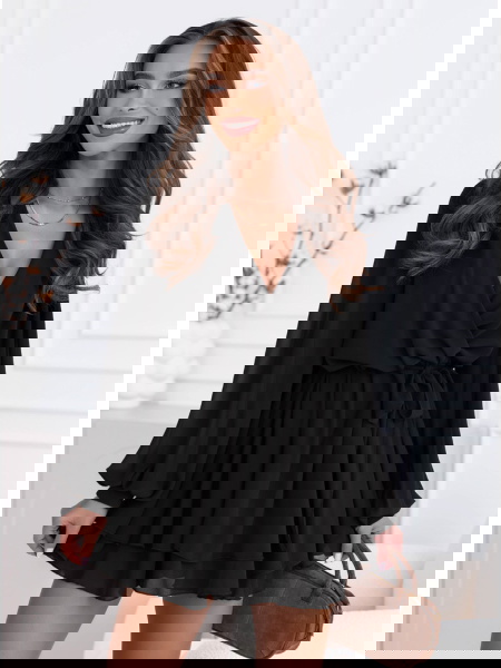 Czarna szyfonowa sukienka... 2