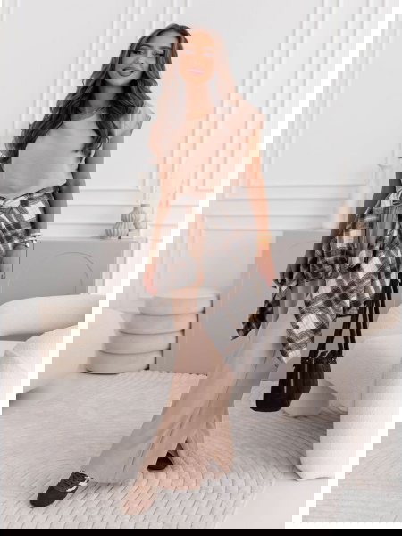 Beżowy komplet bluzka z... 2