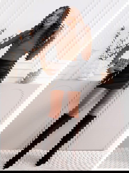 Prążkowana bluzka z...