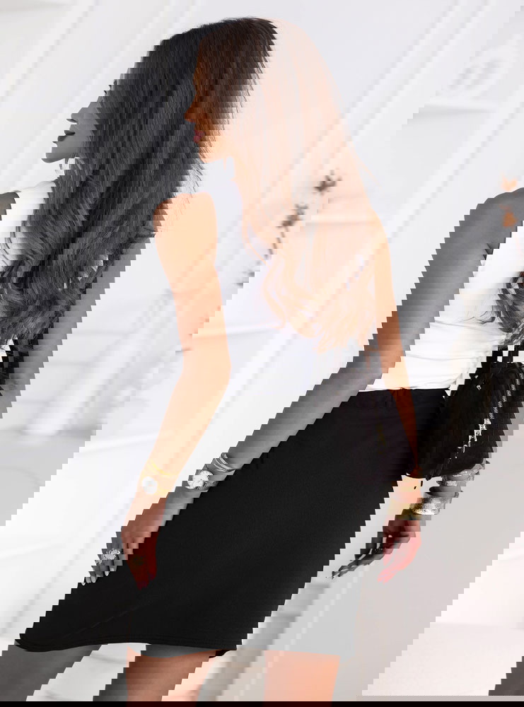 Czarna mini spódniczka Marnette