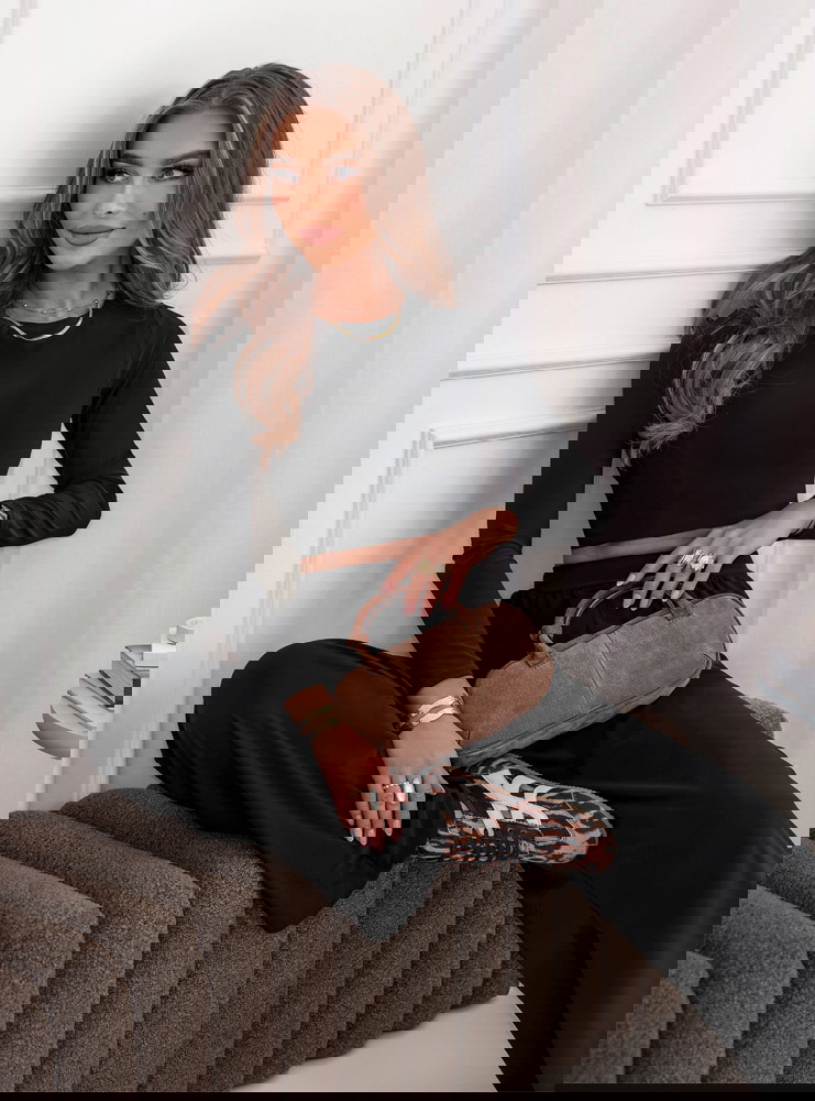 Czarny komplet bluzka i szerokie...