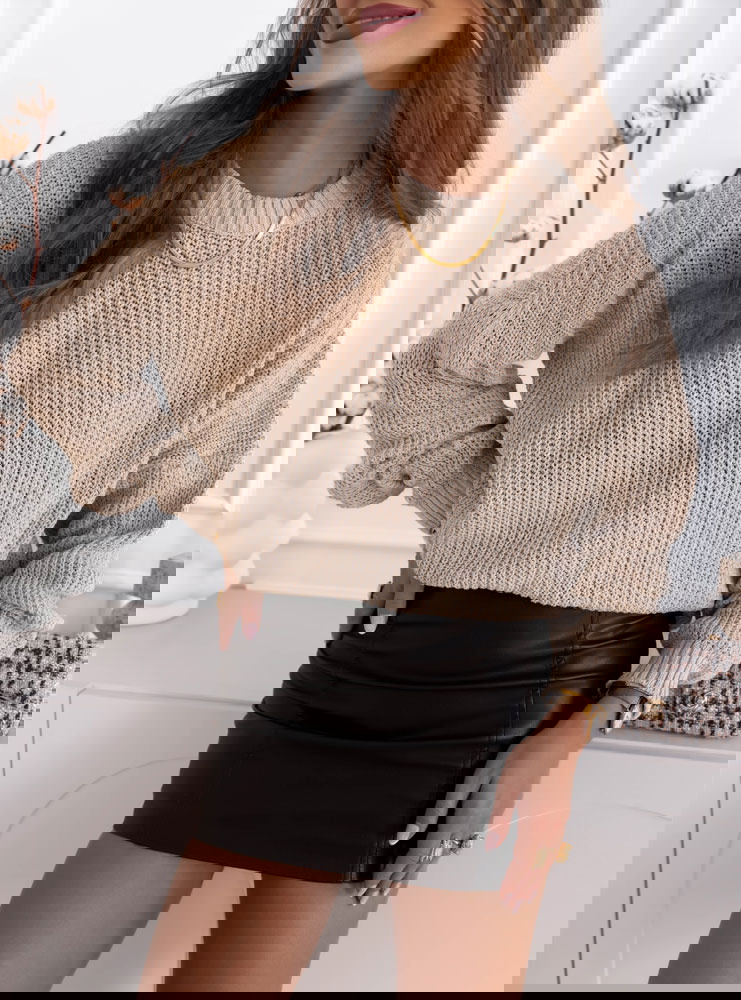 Beżowy oversizowy sweter Perliee