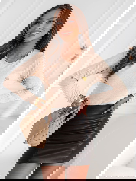 Jasnobeżowa koszulka na... 2