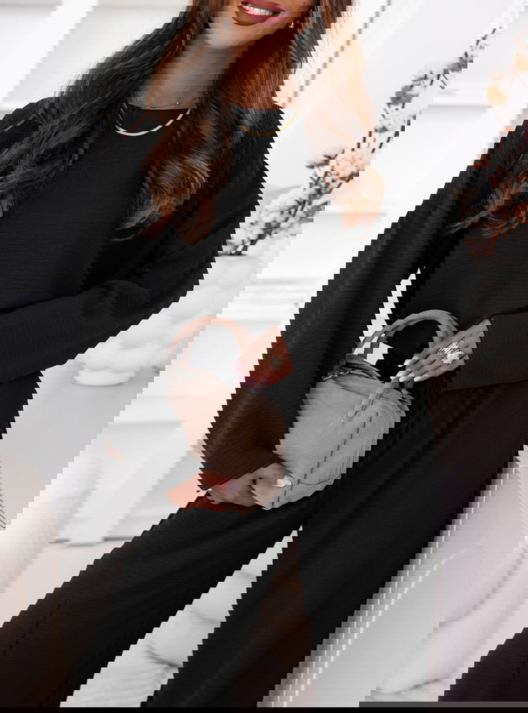 Czarny komplet bluzka i spodnie Shalina