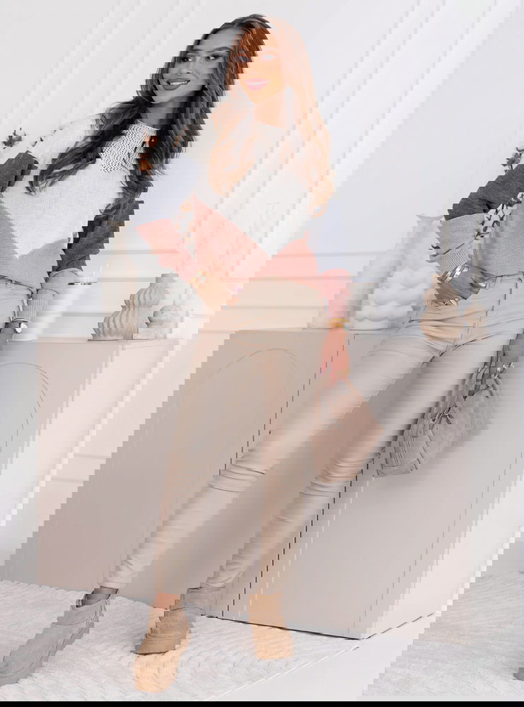 Sweter z ażurowym dekoltem Glayaa -...