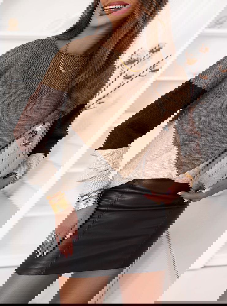 Sweter z ażurowym dekoltem Glayaa -...