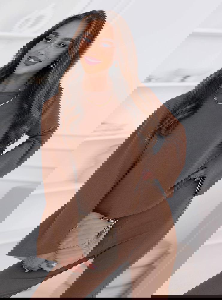 Czekoladowy komplet bluzka i szerokie...