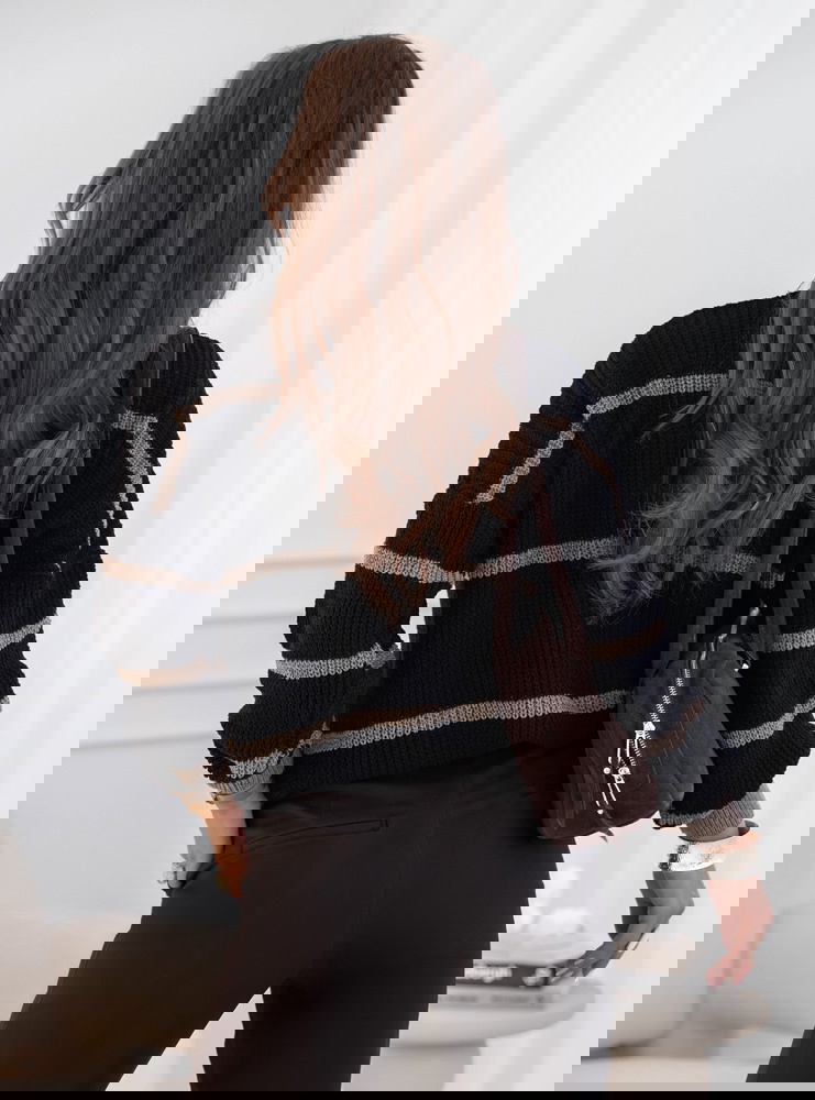 Czarny sweter w paski Milisent