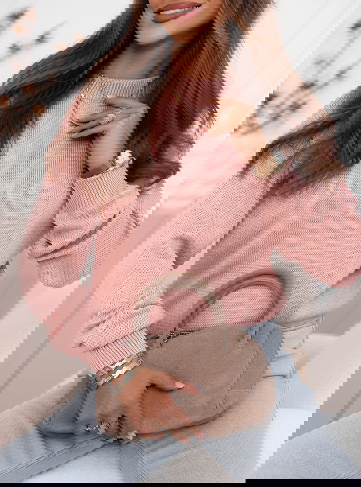 Pudrowy sweter oversize Dorcella