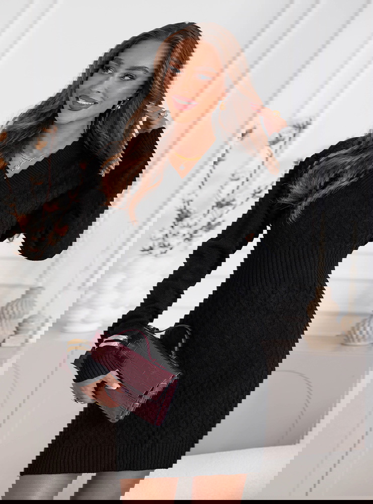 Czarna sukienka swetrowa z...