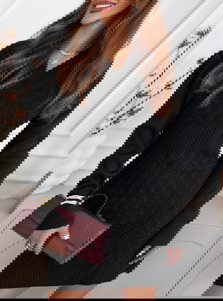 Czarna sukienka swetrowa z...