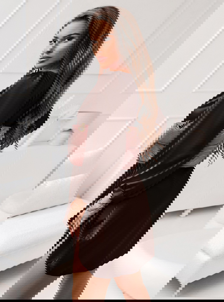 Czekoladowa satynowa sukienka...