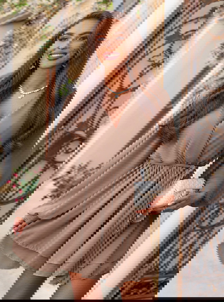 Szyfonowa sukienka mini z...