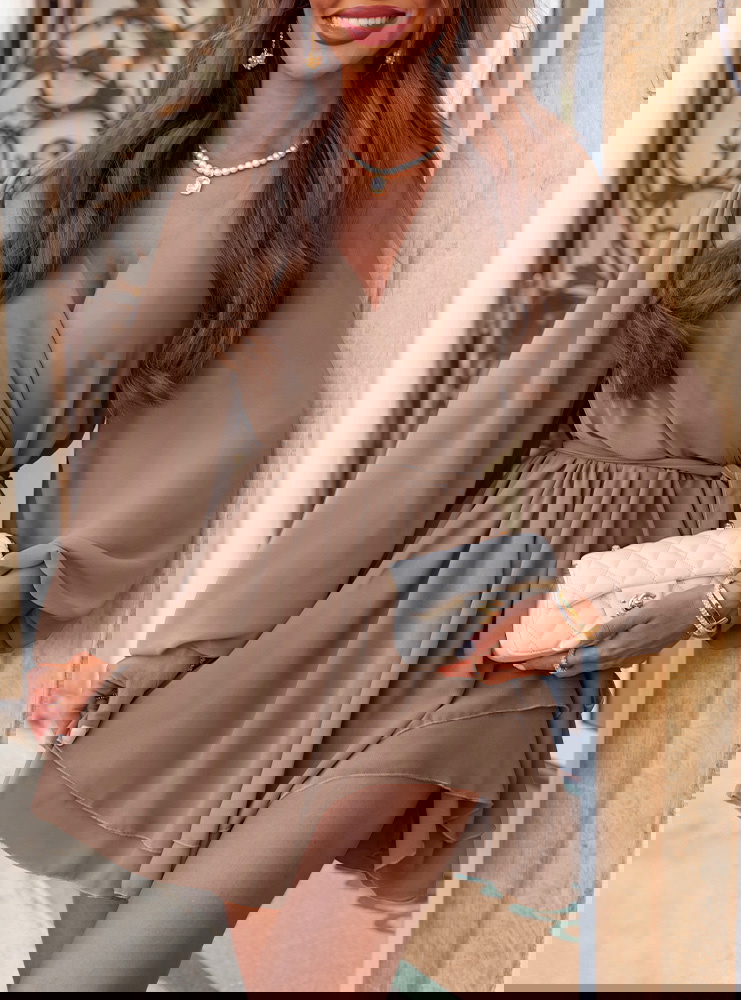 Szyfonowa sukienka mini z...