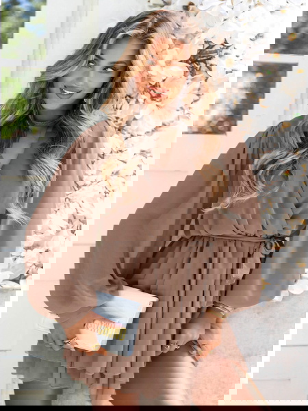 Szyfonowa sukienka mini z...