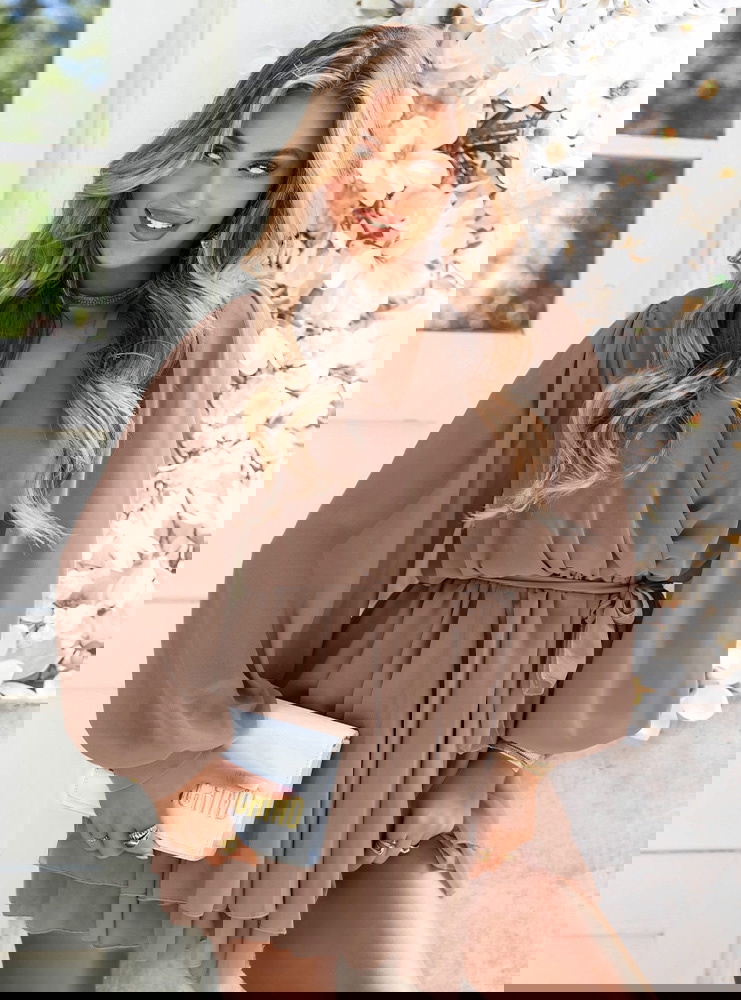 Szyfonowa sukienka mini z...