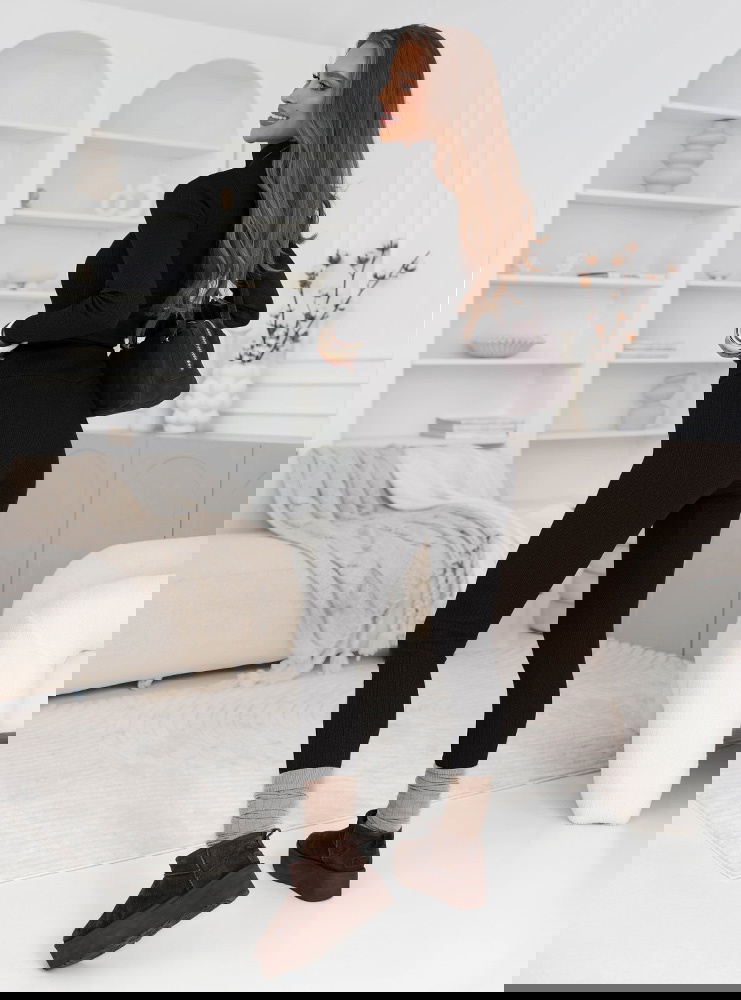 Czarny prążkowany komplet bluzka z...