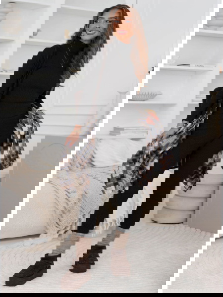 Czarny prążkowany komplet... 2