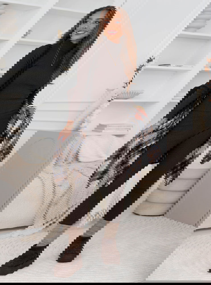 Czekoladowy prążkowany komplet bluzka...