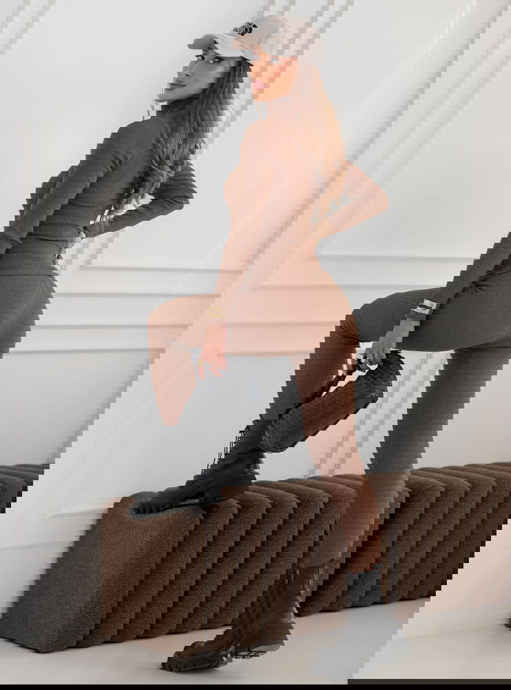 Prążkowany komplet bluzka z golfem i...